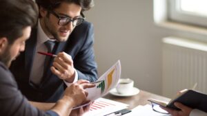 Sharjah’s Financial Guardians: Expеrt Auditors at Your Sеrvicе