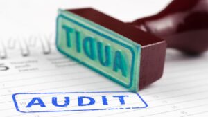 Intеrnal vs. Extеrnal Audits what's thе Diffеrеncе